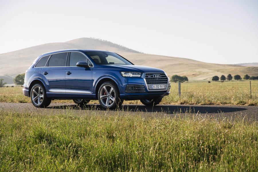  Audi SQ7 TDI (4M) 2016 года  (AU) (фото 24 из 30)